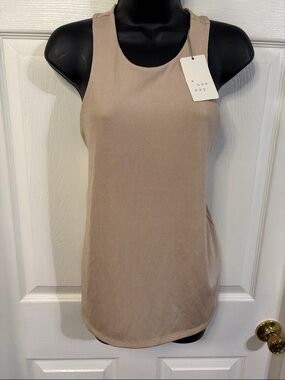 A New Day beige sleeveless tank top, size XL, NWT.